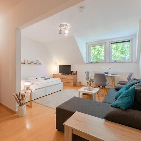Stay Awesome - Schonfeld Apartment, Netflix Und Kostenloses Parken Κάσελ Εξωτερικό φωτογραφία