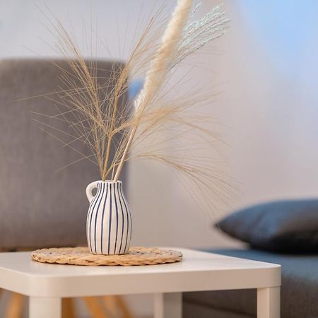 Stay Awesome - Schonfeld Apartment, Netflix Und Kostenloses Parken Κάσελ Εξωτερικό φωτογραφία